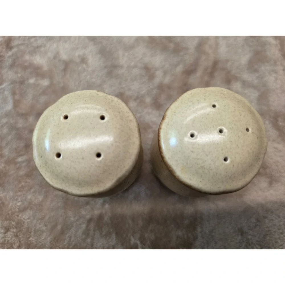 Mikasa Japan Stoneware Salt and Pepper Shakers Vintage Brown Cream Speckled Set